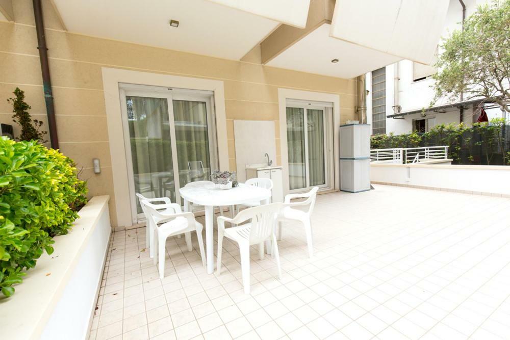 Aparthotel England Riccione Dış mekan fotoğraf