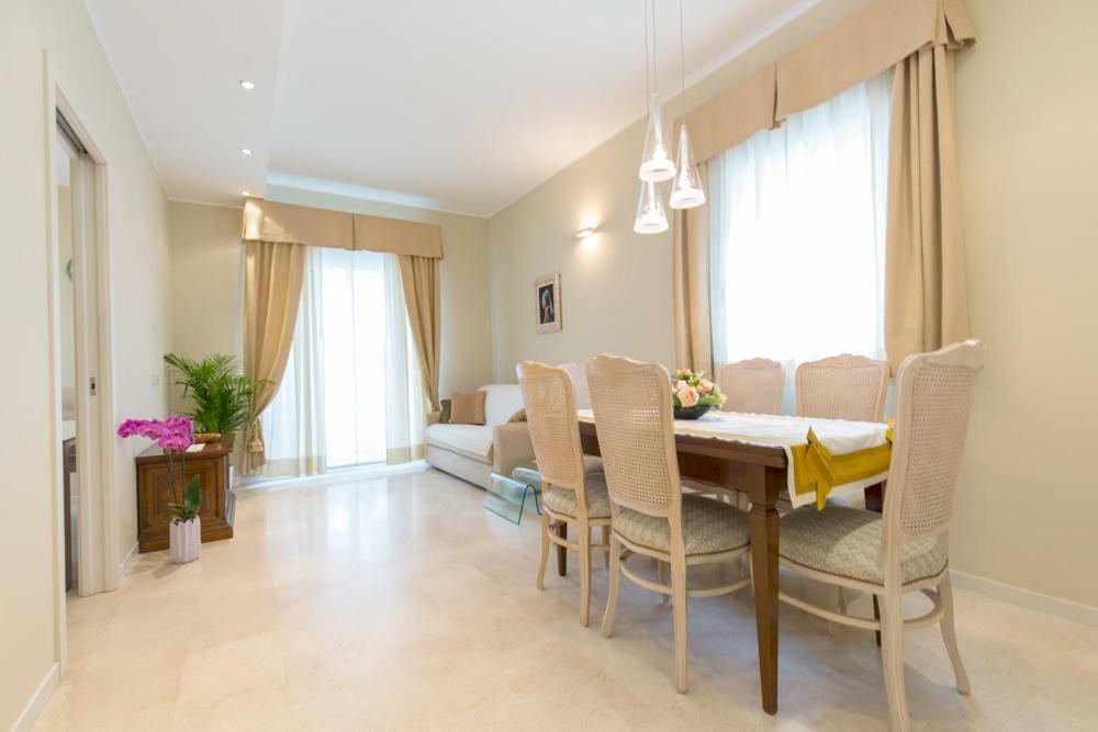 Aparthotel England Riccione Dış mekan fotoğraf