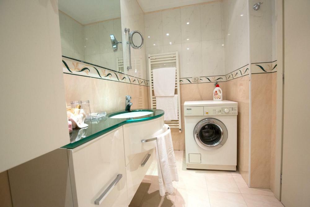 Aparthotel England Riccione Dış mekan fotoğraf
