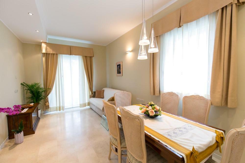 Aparthotel England Riccione Dış mekan fotoğraf